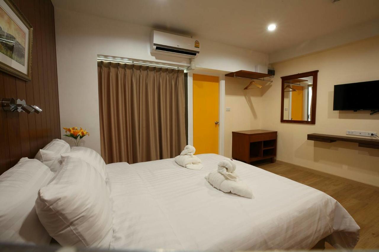 Aparthotel Baanthanam Nont à Nonthaburi Extérieur photo